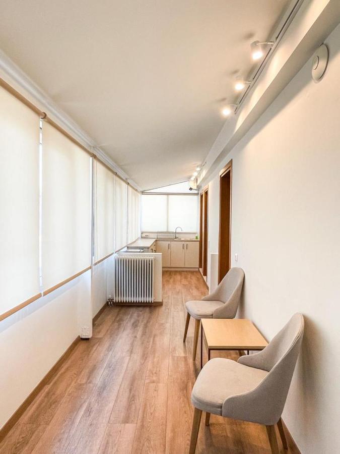 Voulis Attico Rooms & Apartments Atenas Exterior foto
