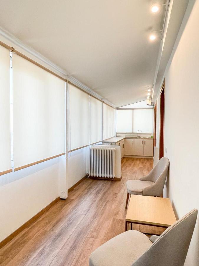 Voulis Attico Rooms & Apartments Atenas Exterior foto