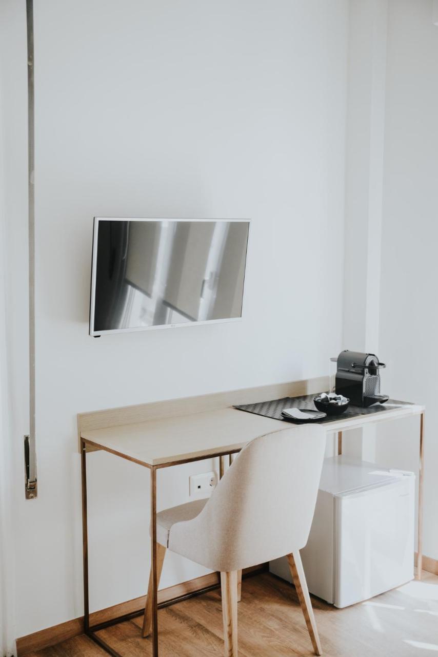 Voulis Attico Rooms & Apartments Atenas Exterior foto